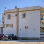 Alia And 3* Χαράκι