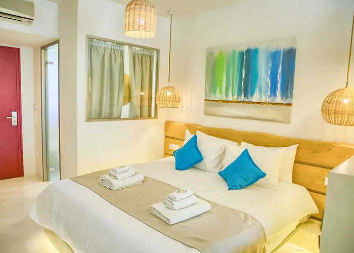 Hotel Alia And 3*